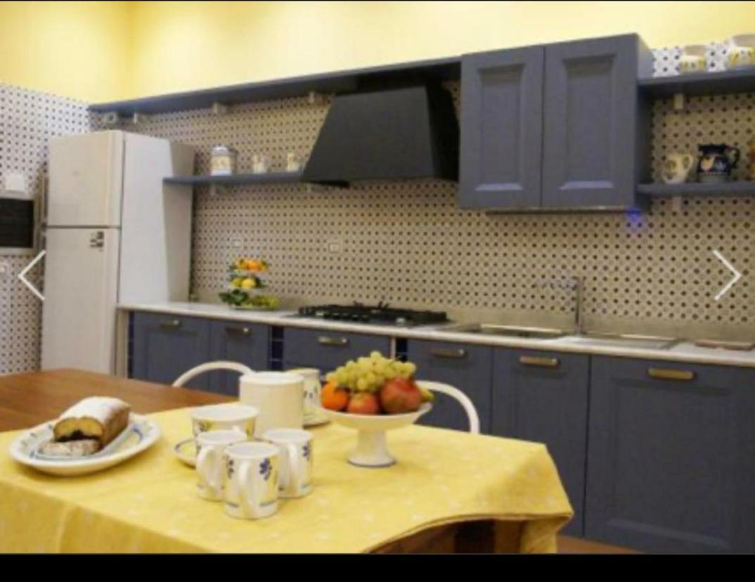 サレルノ Dimora Del Campo Charming House Bed & Breakfast 部屋 写真