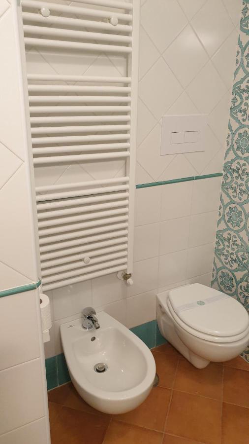 サレルノ Dimora Del Campo Charming House Bed & Breakfast 部屋 写真