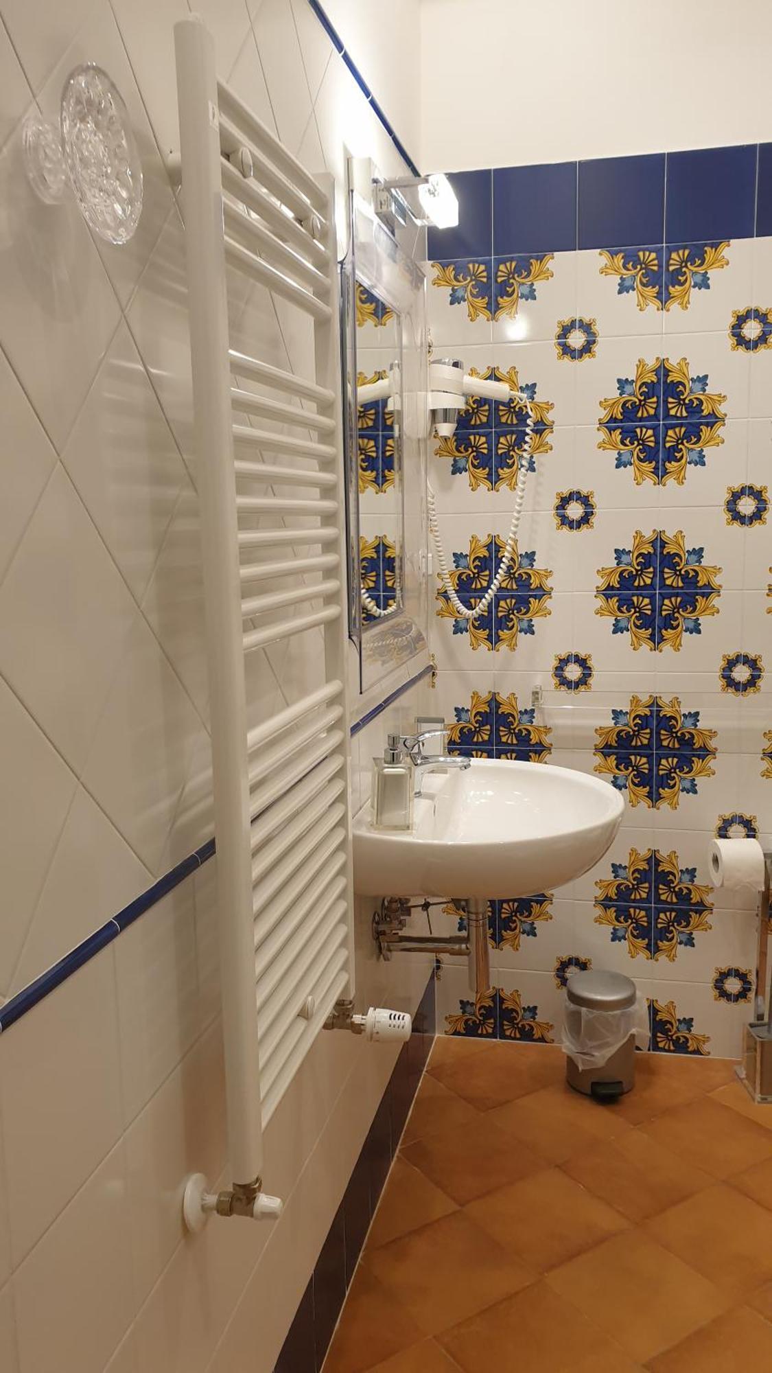 サレルノ Dimora Del Campo Charming House Bed & Breakfast 部屋 写真